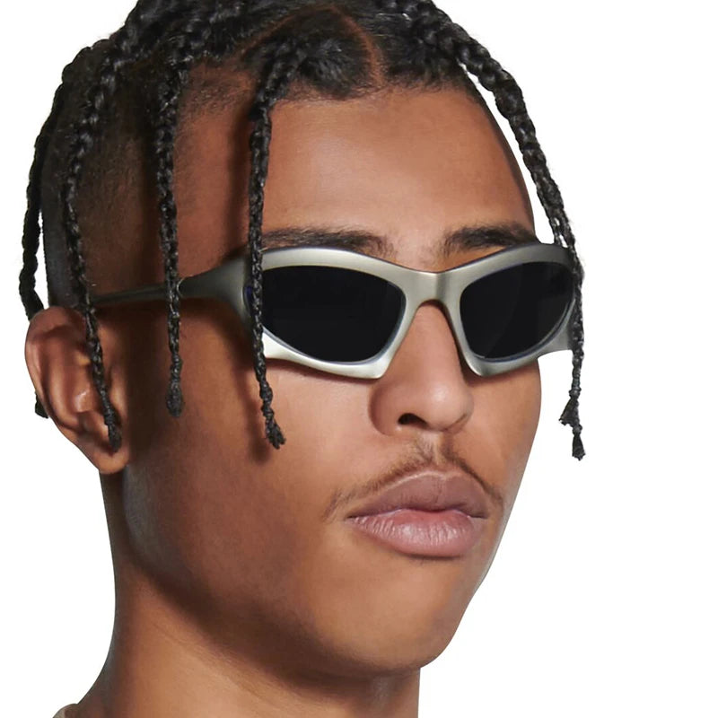 Trendy Street Shot Insta Style Poster Style Sunglasses