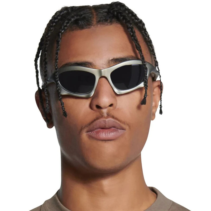 Trendy Street Shot Insta Style Poster Style Sunglasses