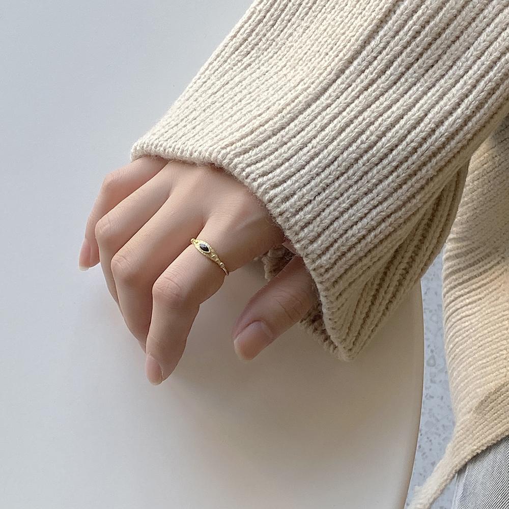 925 Sterling Silver Black Eye Rings