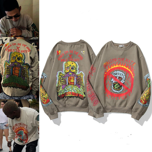 Long-sleeved hoodie