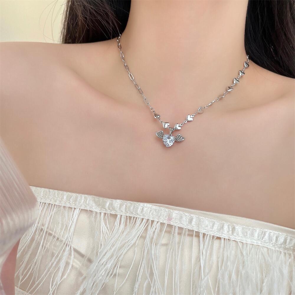 Heart Shaped Gem Pendant Necklace